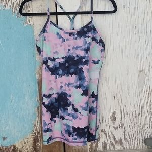 Lululemon built-in bra tank top exercise size 8